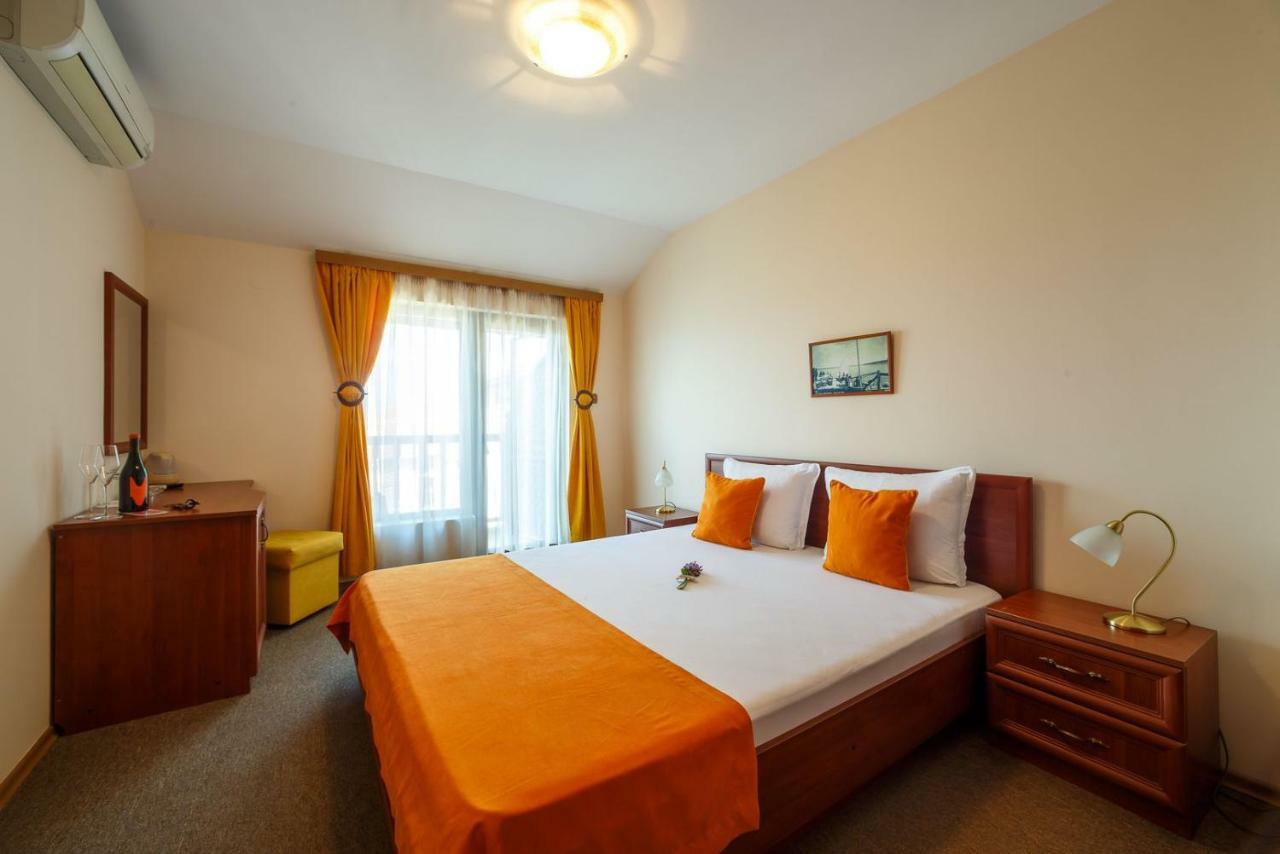 Hotel Albatros Old Town Sozopol Exterior foto